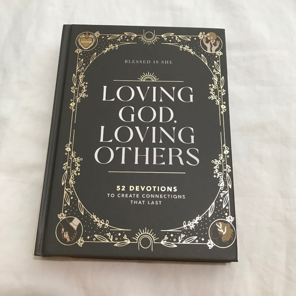 📚3/$35 Blessed Is She Loving God, Loving Others Hardcover Devotional Book